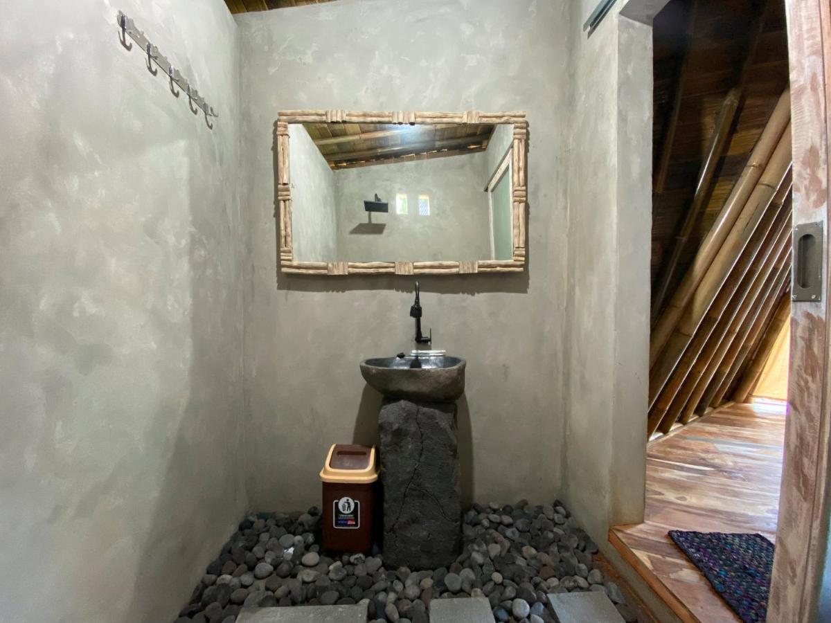 Bamboo Mount Batur Hotel กินตามานี ภายนอก รูปภาพ
